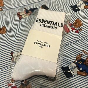 ESSENTIALS FOG SOCKS WHITE NEW
